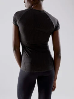 Craft Pro Dry Nanoweight SS W Ondershirt Korte Mouwen Zwart Dames -Killtec Ski Winkel Craft Pro Dry Nanoweight SS W ondershirt korte mouwen zwart dames 596936 3